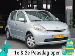 Daihatsu Sirion 2 - 1.0-12V Premium|Airco|El.Ramen|NAP|APK