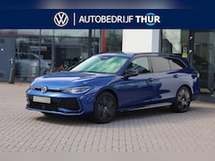 Volkswagen Passat Variant - 1.5 eTSI R-Line Edition 60mnd 100.000km garantie panoramadak Leder + elektrische stoelen v