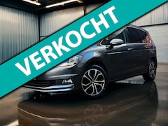 Volkswagen Touran - 1.5 TSI Comfortline Business 7p Clima_ACC_Carplay