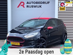 Ford Fiesta - 1.0 EcoBoost Red/Black Edition Navi/Bluetooth