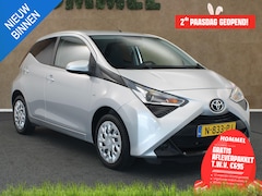 Toyota Aygo - 1.0 VVT-i x-play - APPLE CARPLAY/ANDROID AUTO - CAMERA - ELEKTRISCHE RAMEN VOORZIJDE - AIR