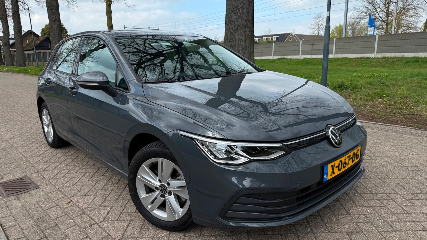 Volkswagen Golf - 1.5 eTSI Style 2020 NIEUWE APK - AutoWereld.nl
