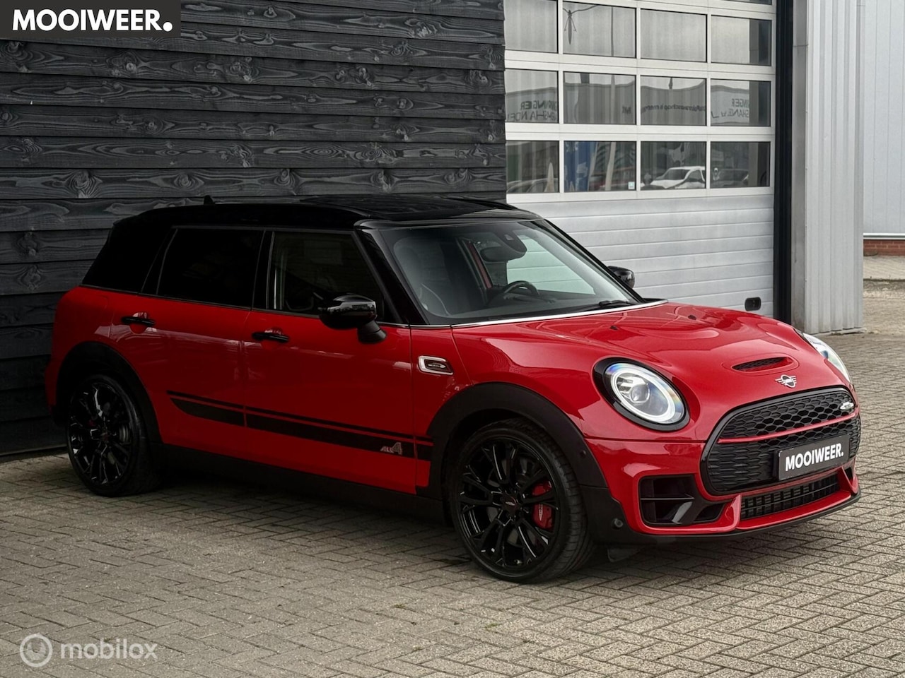 MINI Clubman - 2.0 JCW ALL4 Chili | Pano | Harman Kardon | LED - AutoWereld.nl