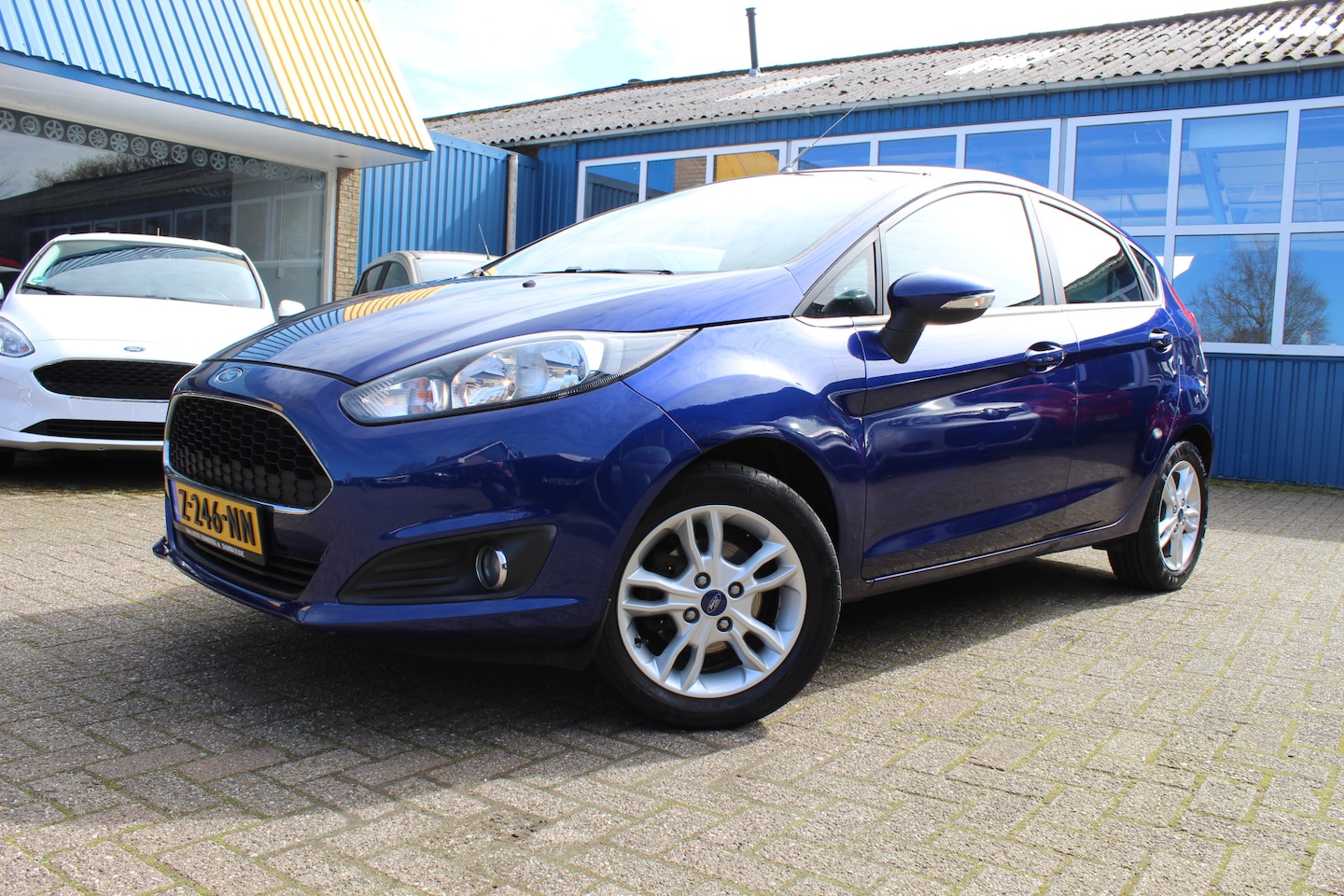 Ford Fiesta - 1.2-16V "Ambition" Airco - 5 Deurs !!! 82 Pk - AutoWereld.nl