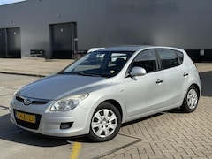Hyundai i30 - 1.4i Active Cool Airco Aux Elekpakket NL Auto