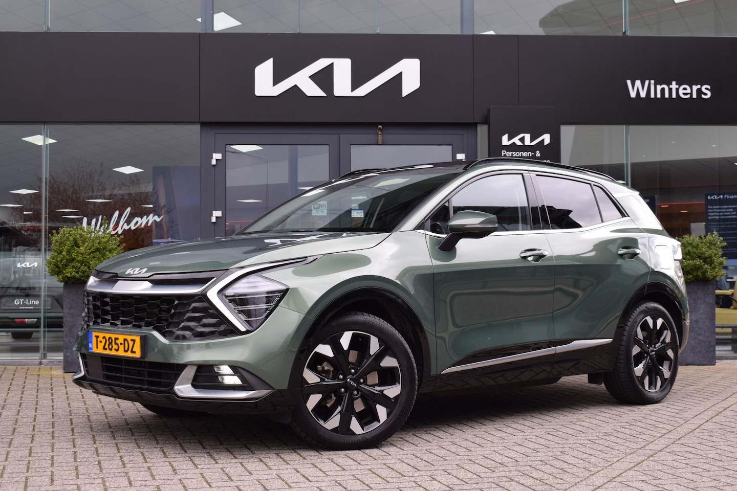 Kia Sportage - 1.6 T-GDi Plug-in Hybrid AWD DynamicPlusLine | Trekhaak | Panorama | Adaptieve Cruise Cont - AutoWereld.nl