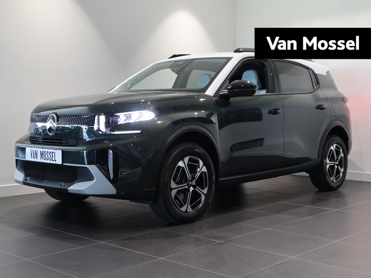 Citroën Ë-C3 Aircross - Max 113pk 44 kWh - CAMERA - TWO TONE - COMFORT SEATS - AutoWereld.nl