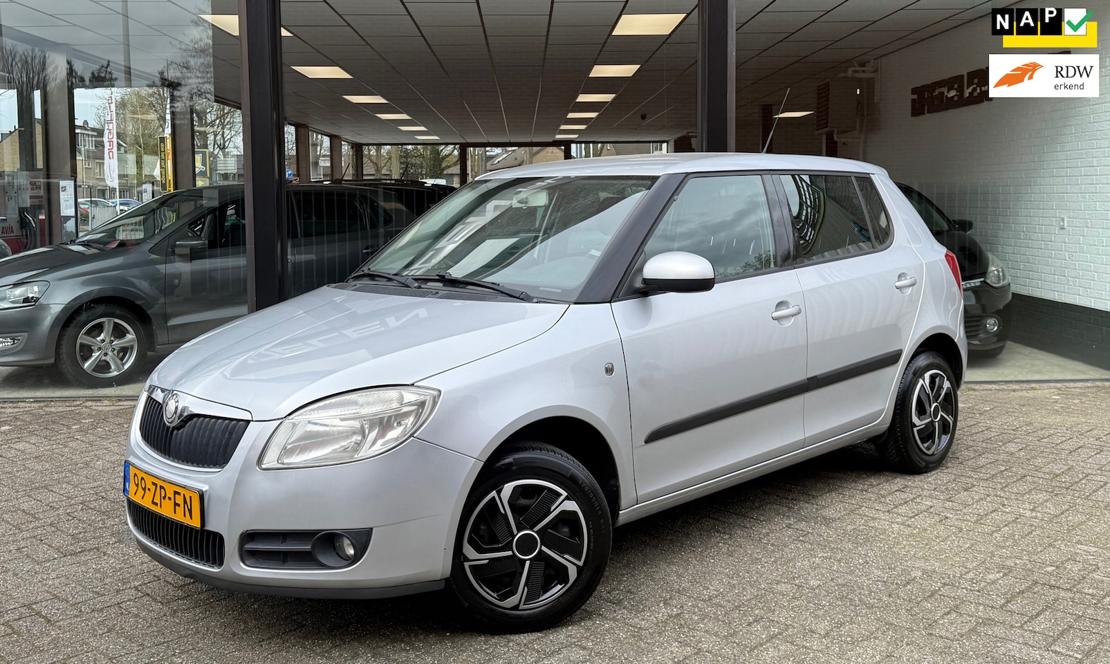 Skoda Fabia - 1.4-16V 5drs 86pk AIRCO | CRUISE | TREKHAAK| NAP - AutoWereld.nl