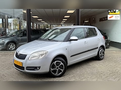 Skoda Fabia - 1.4-16V 5drs 86pk AIRCO | CRUISE | TREKHAAK| NAP