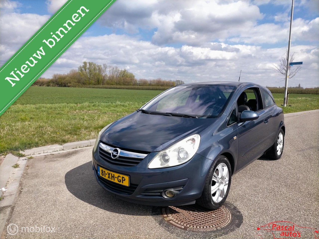 Opel Corsa - 1.4-16V Vol automaat! half leer stoelstuurverw - AutoWereld.nl
