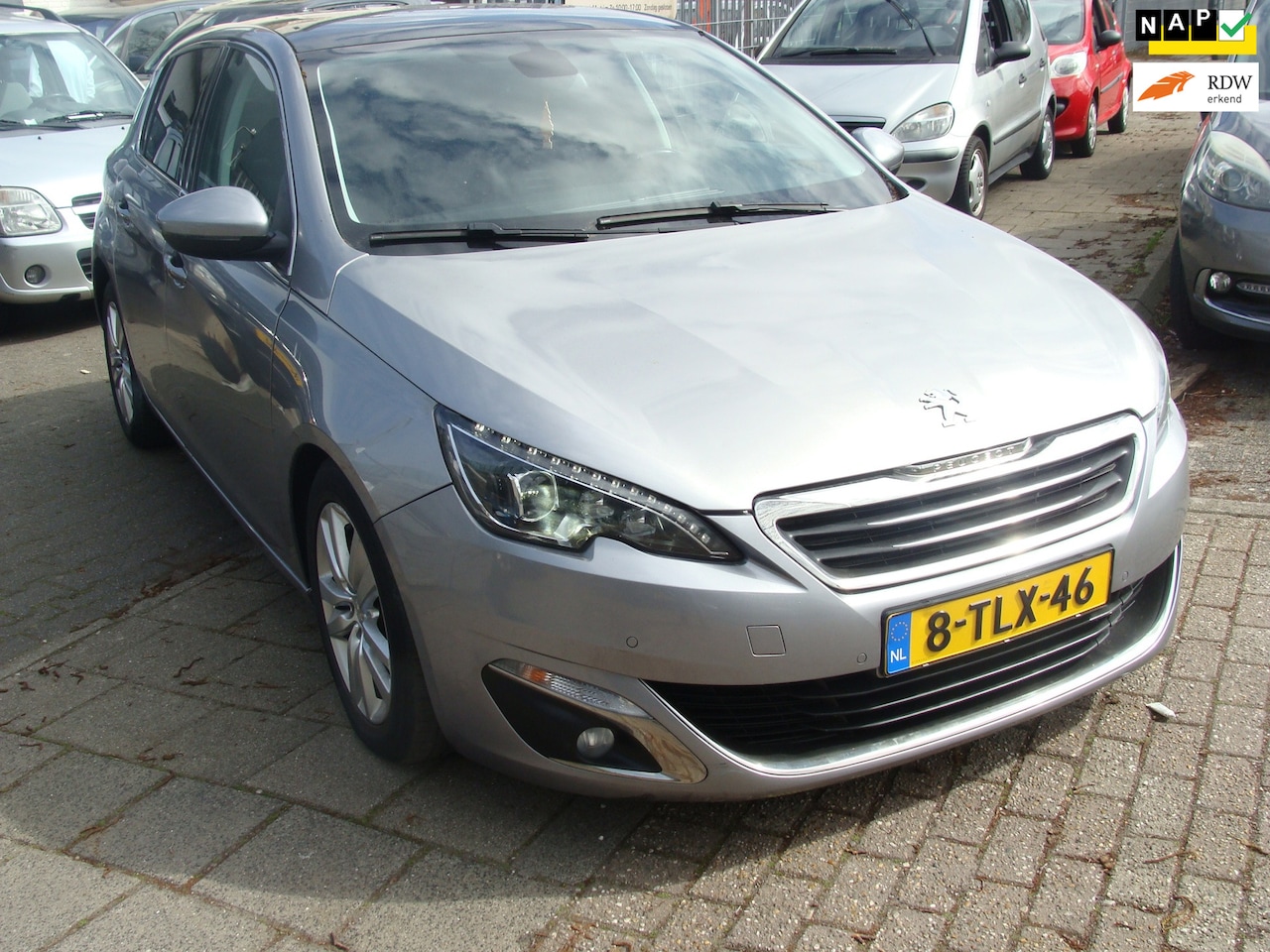 Peugeot 308 - 1.6 THP Première st berk 5drs airco elek pak nap apk - AutoWereld.nl