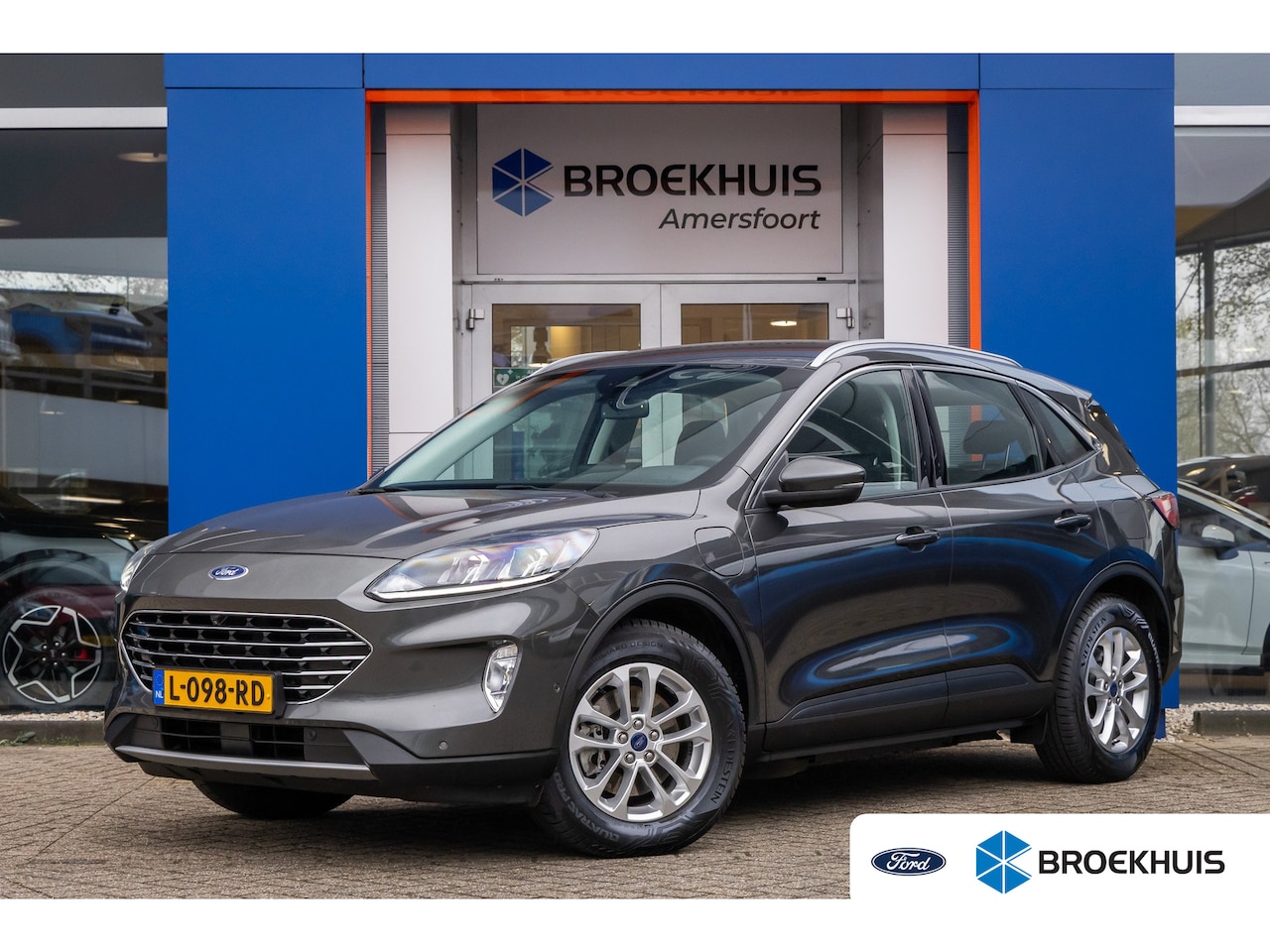 Ford Kuga - 2.5 PHEV Titanium | Weg-klap trekhaak | Adap cruise | 360 camera | Apple Carplay/Android A - AutoWereld.nl