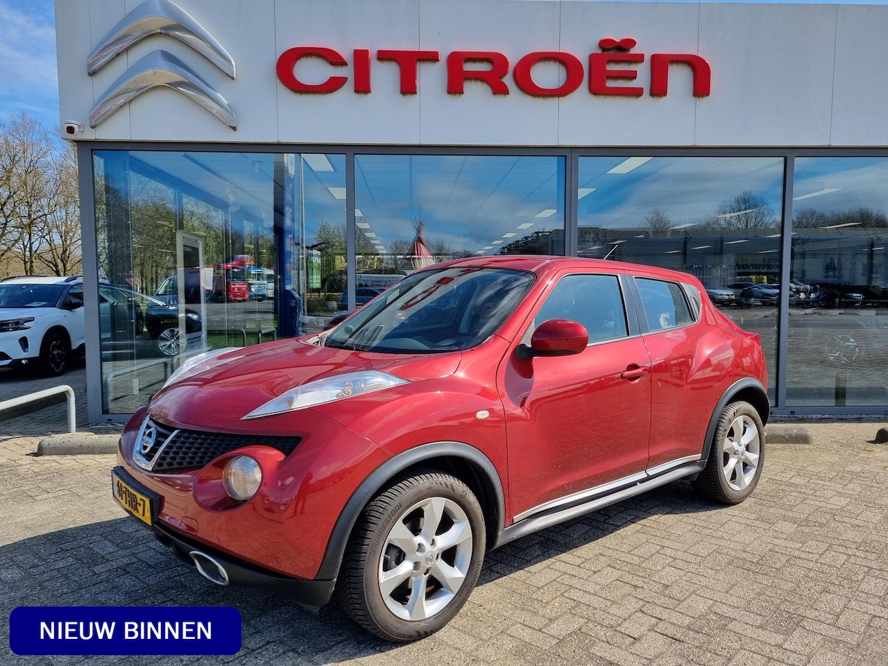 Nissan Juke - 1.6 Acenta AUTOMAAT - AutoWereld.nl