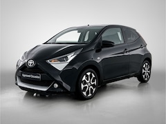 Toyota Aygo - 1.0 VVT-i x-play Automaat | Premium uitvoering || Parkeersensoren voor en achter | Parkeer