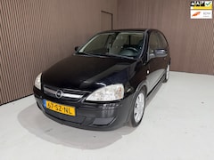 Opel Corsa - 1.2-16V Silverline Carplay/ Nieuwe apk
