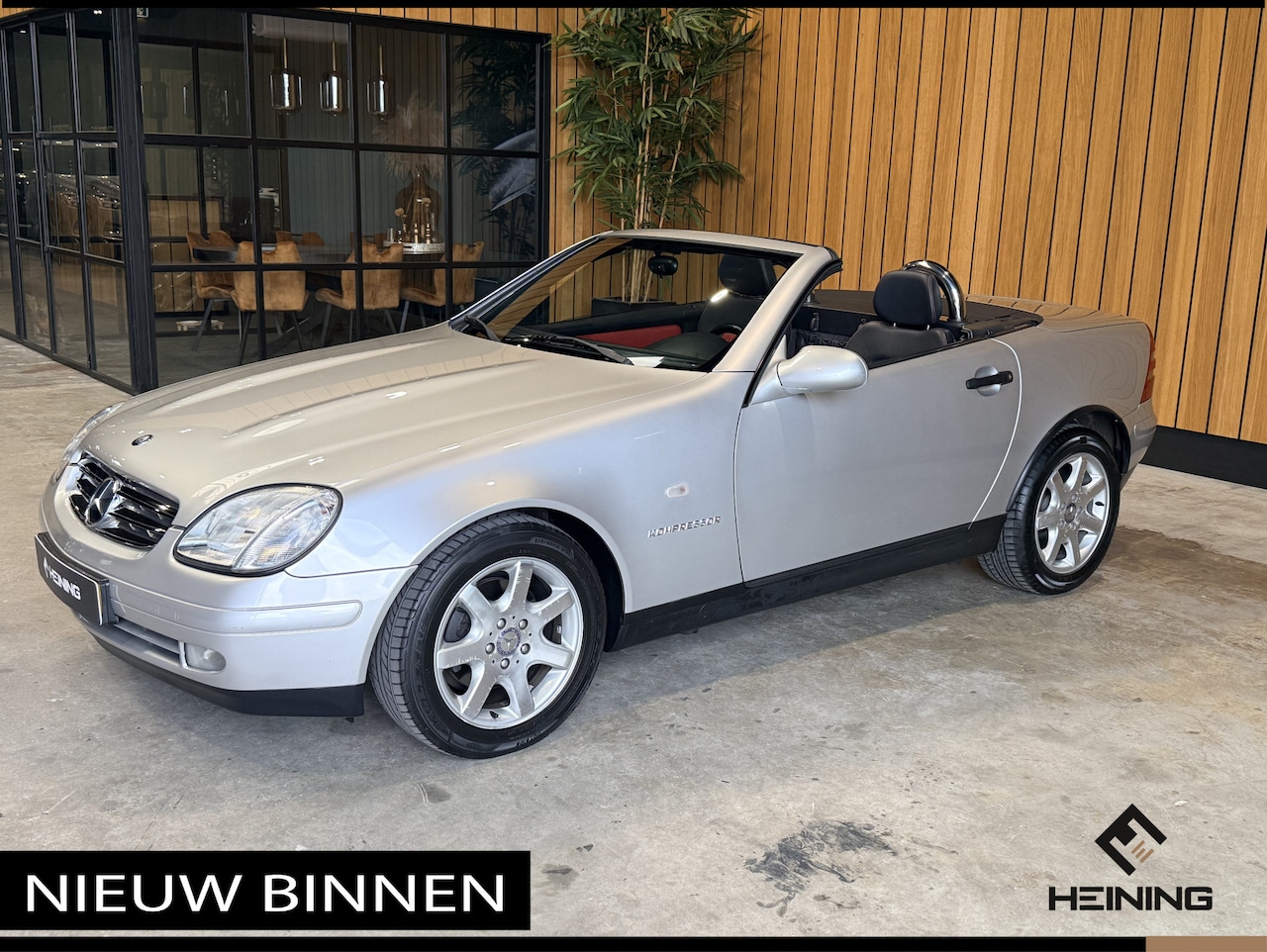 Mercedes-Benz SLK-klasse - 230 K. Automaat. Airco. Cruise-control Yougtimer. 73000 km - AutoWereld.nl