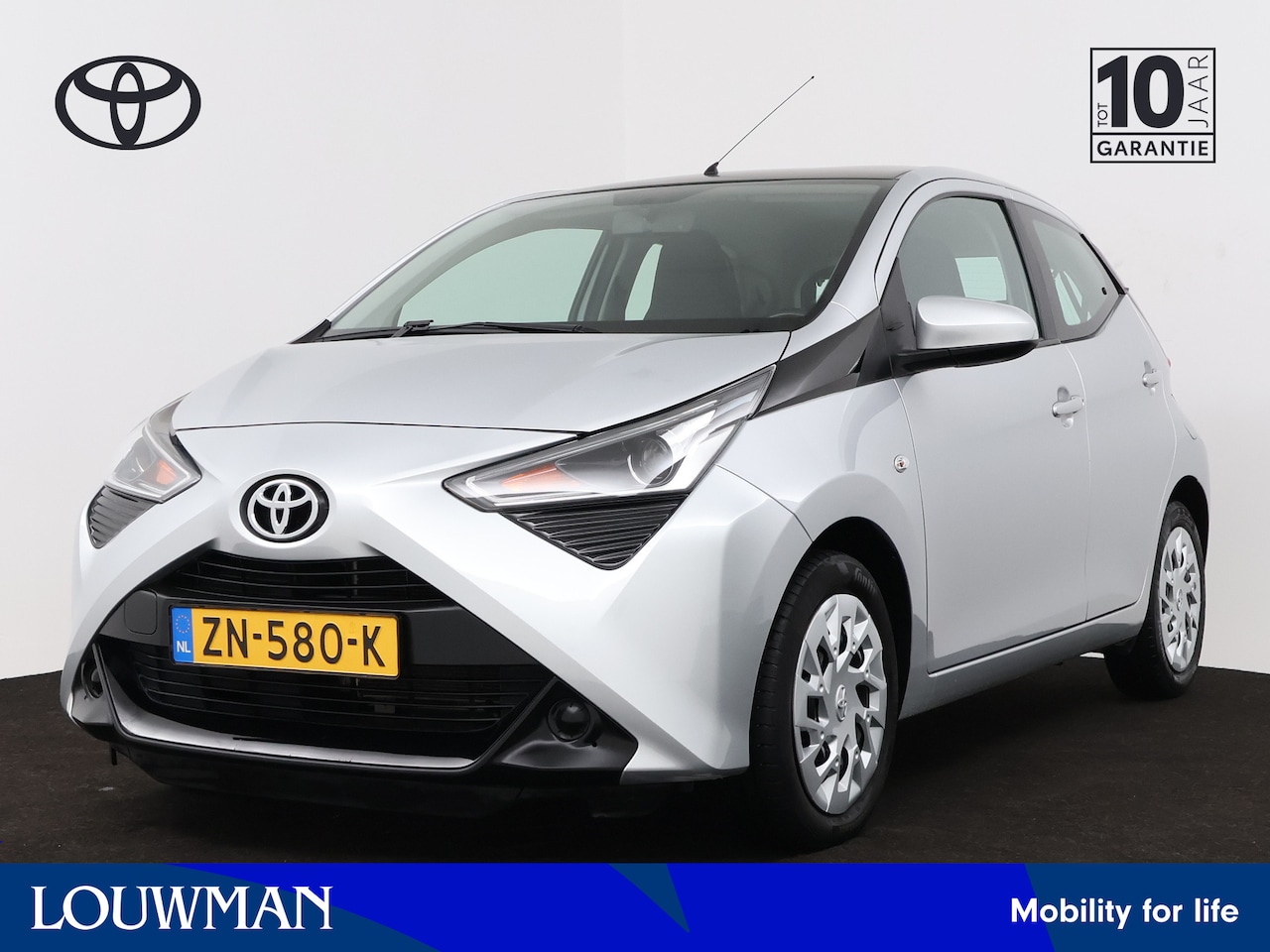 Toyota Aygo - 1.0 VVT-i x-play limited 1.0 VVT-i x-play limited - AutoWereld.nl