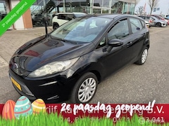 Ford Fiesta - 1.25 Titanium 5 deurs Airco, Navigatie via Apple Carply & Andriod auto , Electr Ramen & Sp