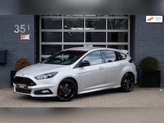 Ford Focus - 2.0 ST - 3 Cruise|Carplay|Camera|Navi|Sony|Vol