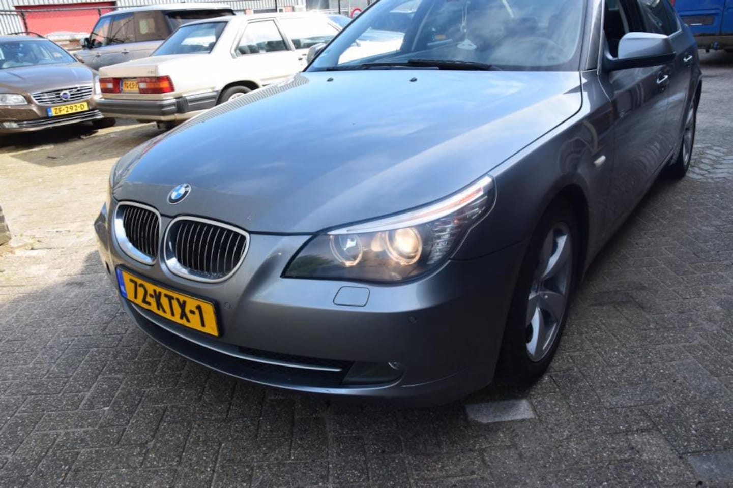 BMW 5-serie - 520i Business Line Edition I kop revisie,ketting,injectoren,pas gedaan door ons - AutoWereld.nl