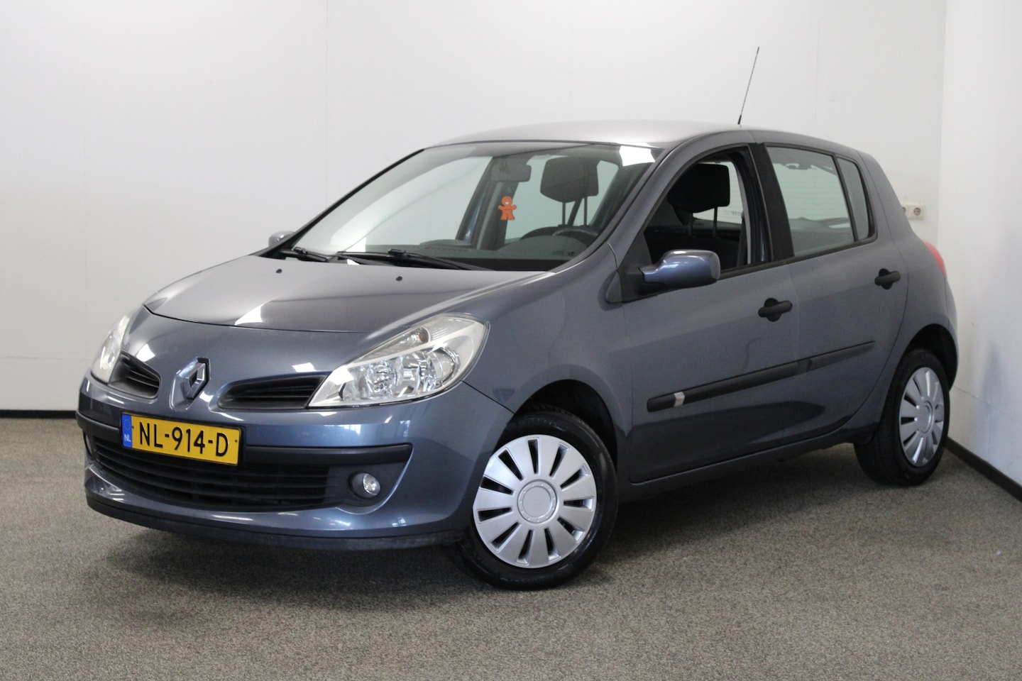 Renault Clio - 1.6-16V Dynamique Luxe 1.6-16V Dynamique Luxe - AutoWereld.nl