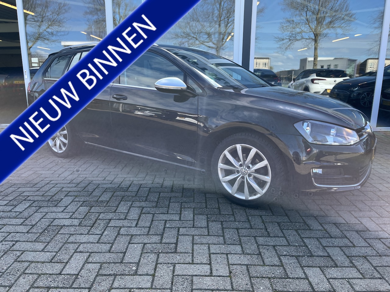 Volkswagen Golf Variant - 1.2 TSI Highline Camera / Lmv / Pdc / Cruise / Nav / Clima - AutoWereld.nl