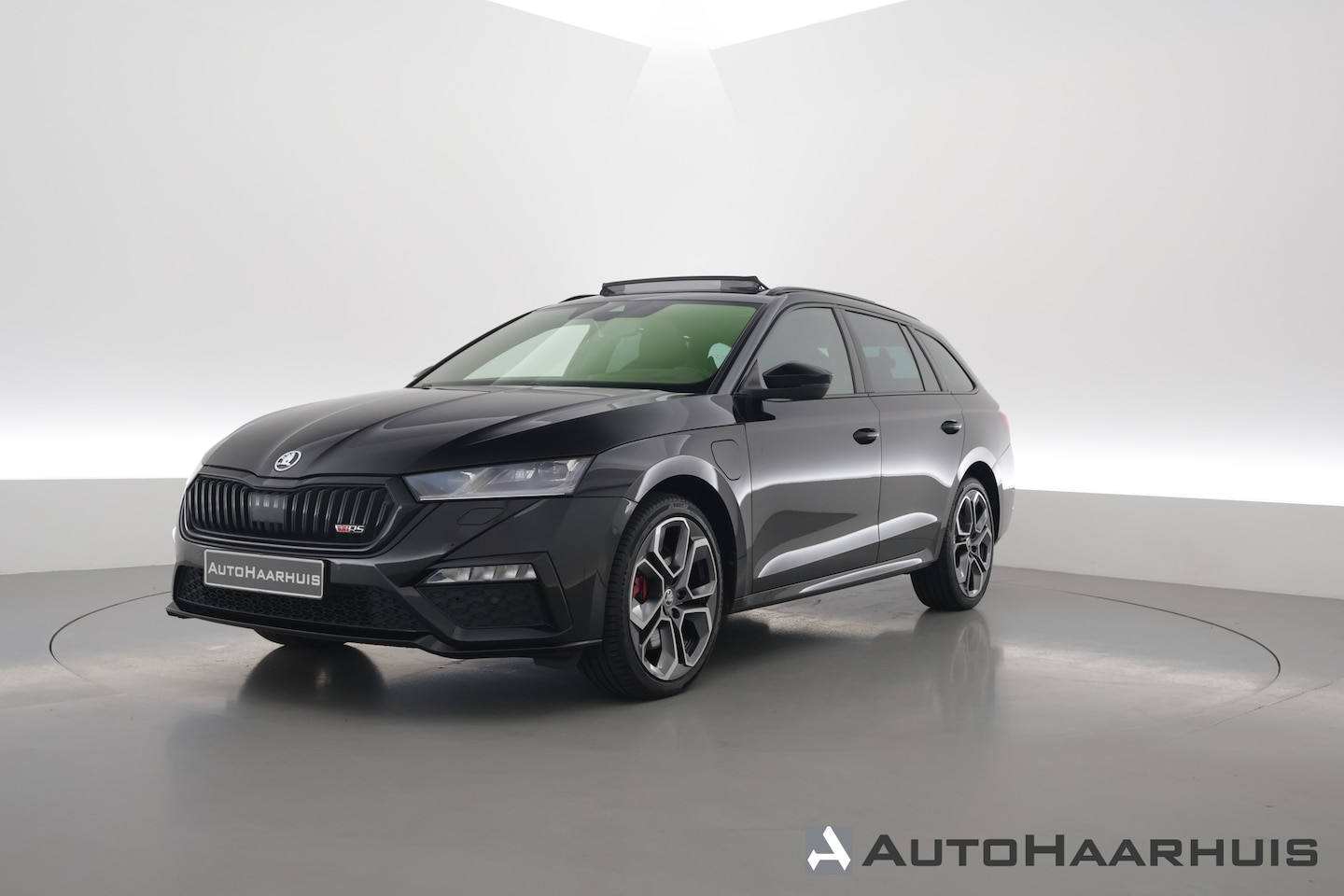 Skoda Octavia - 1.4 TSI RS iV PHEV Business | S/K-Dak | HUD | Massage+Memory | Camera+PDC | Canton | Stoel - AutoWereld.nl