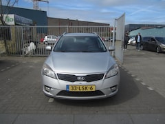 Kia Cee'd - 1.4 CVVT X-ecutive