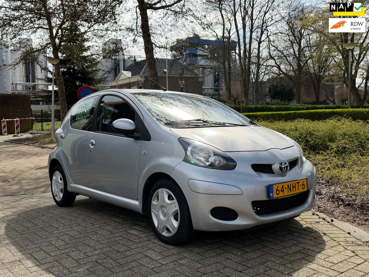 Toyota Aygo - 1.0-12V Comfort 1.0-12V Comfort - AutoWereld.nl