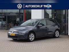 Volkswagen Golf - 1.0 TSI Life Privacy glas, Ergo stoelen achteruitrijcamera (rear view), 3-zone climatronic