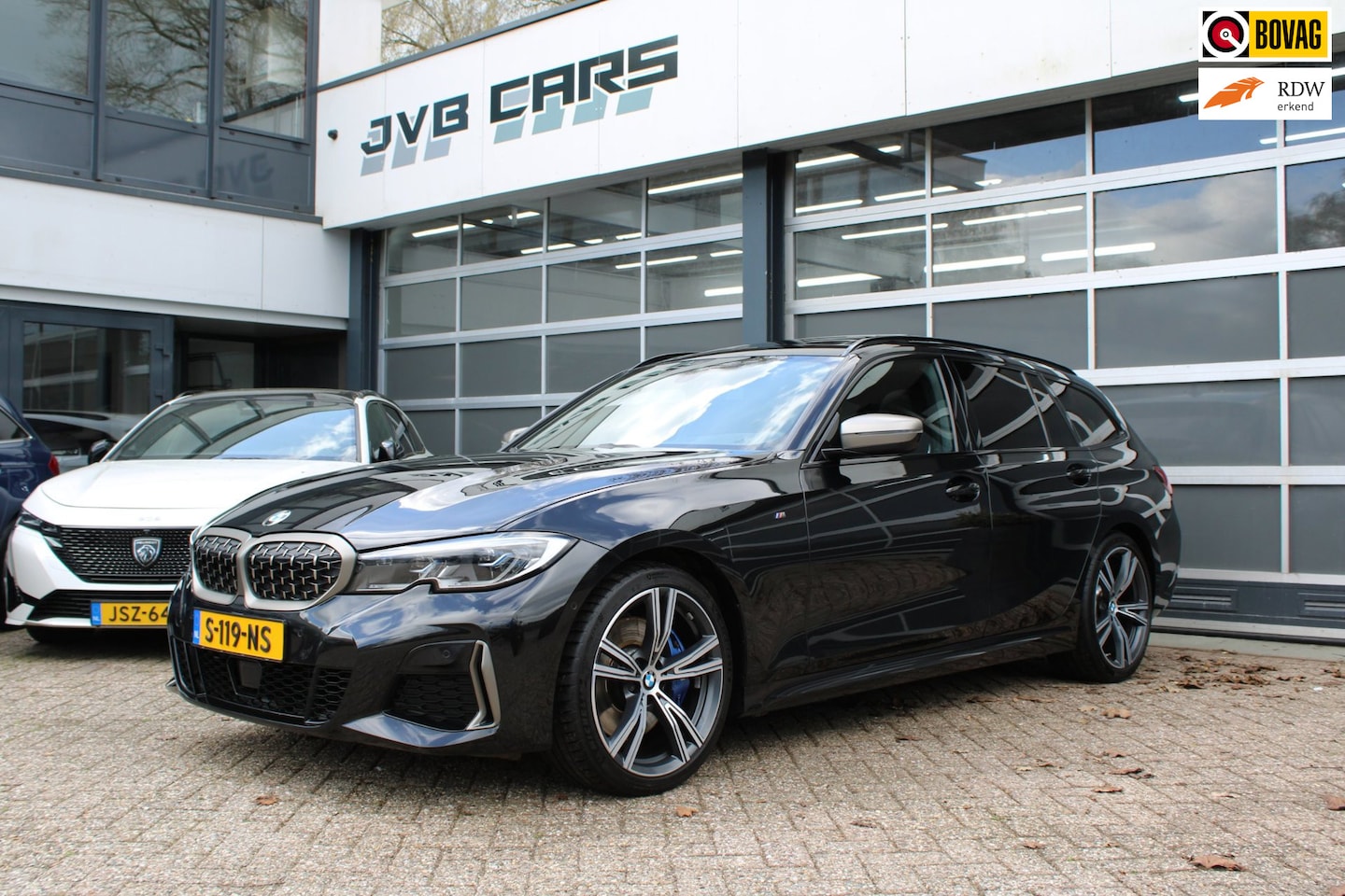 BMW 3-serie Touring - M340i xDrive High Executive M340i xDrive High Executive - AutoWereld.nl