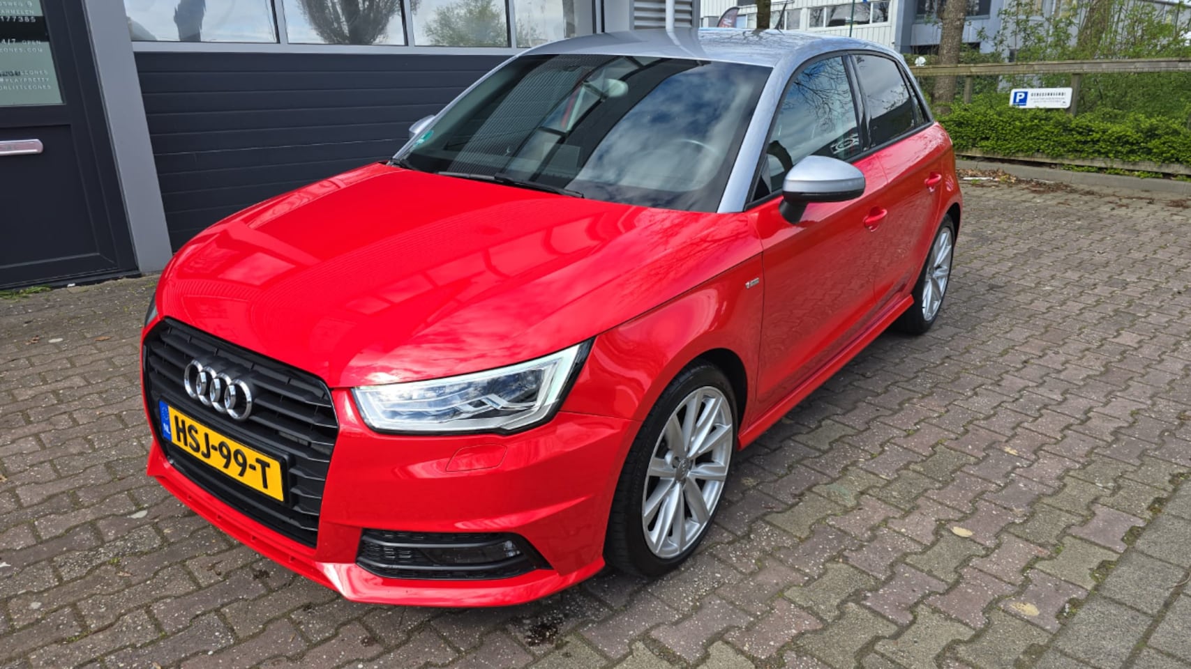 Audi A1 Sportback - 1.0 TFSI Advace S - LINE - AutoWereld.nl