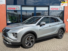 Mitsubishi Eclipse Cross - 2.4 PHEV Intense+ Automaat / Trekhaak max 1.500kg / Keyless / Navigatie / 55km elektrisch