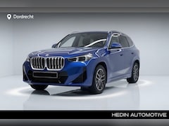BMW X1 - xDrive30e M-Sport | Panorama | Harman Kardon | Voorbereiding Driving Assistant Plus | Elek