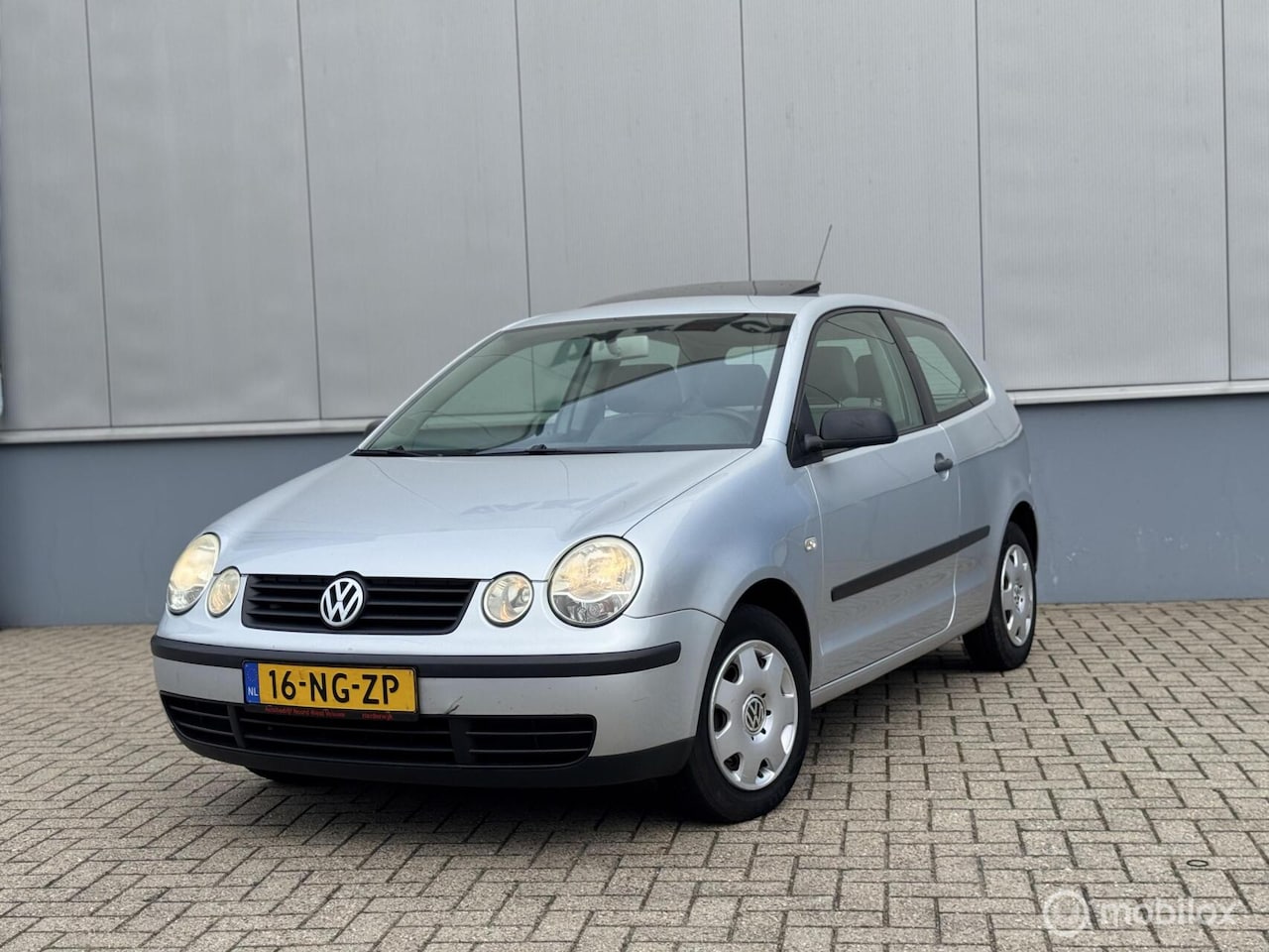 Volkswagen Polo - 1.4-16V Highline 1.4-16V Highline - AutoWereld.nl