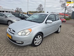 Hyundai Accent - 1.4i EK 2008-AIRCO-TREKHAAK