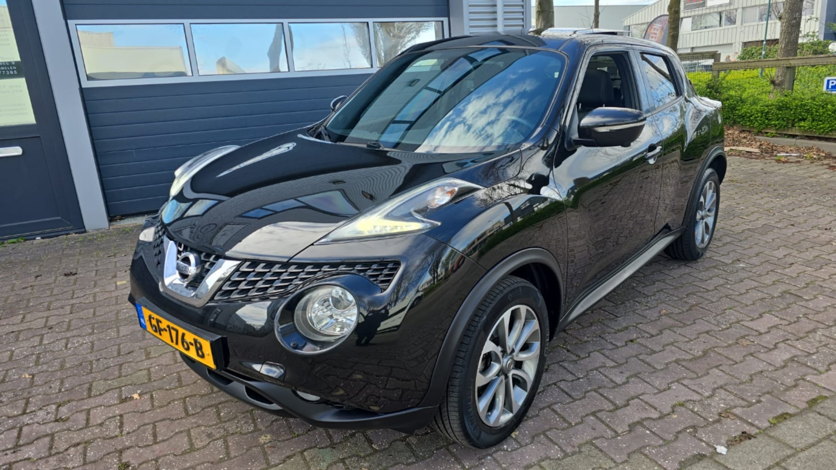 Nissan Juke - 1.2 DIG-TS/S TEKNA PANO DAK LEDER BEKLEDING NAVI - AutoWereld.nl