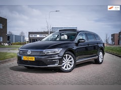 Volkswagen Passat Variant - 1.4 TSI GTE virt cockpit Trekhaak Highline