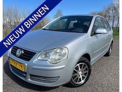 Volkswagen Polo - 1.4-16V Turijn