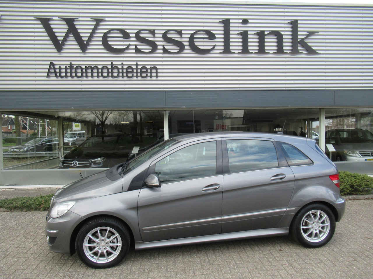Mercedes-Benz B-klasse - 200 Automaat/Trekhaak - AutoWereld.nl