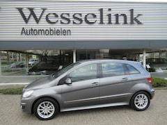 Mercedes-Benz B-klasse - 200 Automaat/Trekhaak