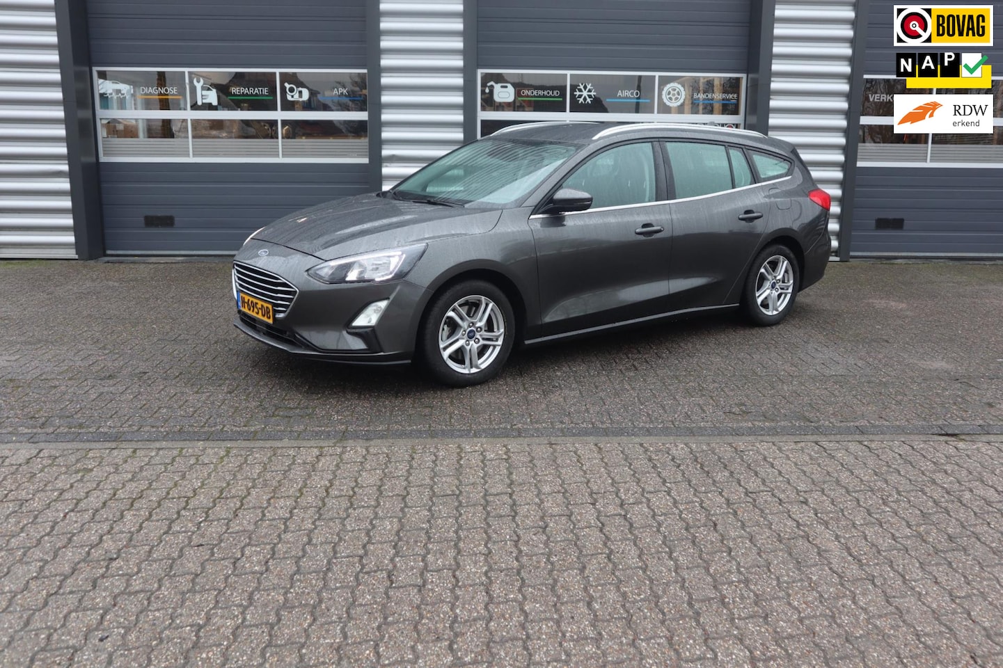 Ford Focus Wagon - 1.0 EcoBoost Trend Edition Business 1.0 EcoBoost Trend Edition Business - AutoWereld.nl