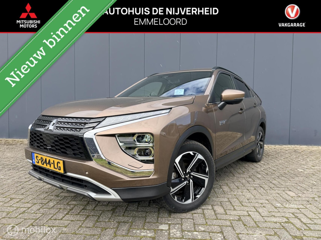 Mitsubishi Eclipse Cross - 2.4 PHEV Executive 2.4 PHEV Executive - AutoWereld.nl