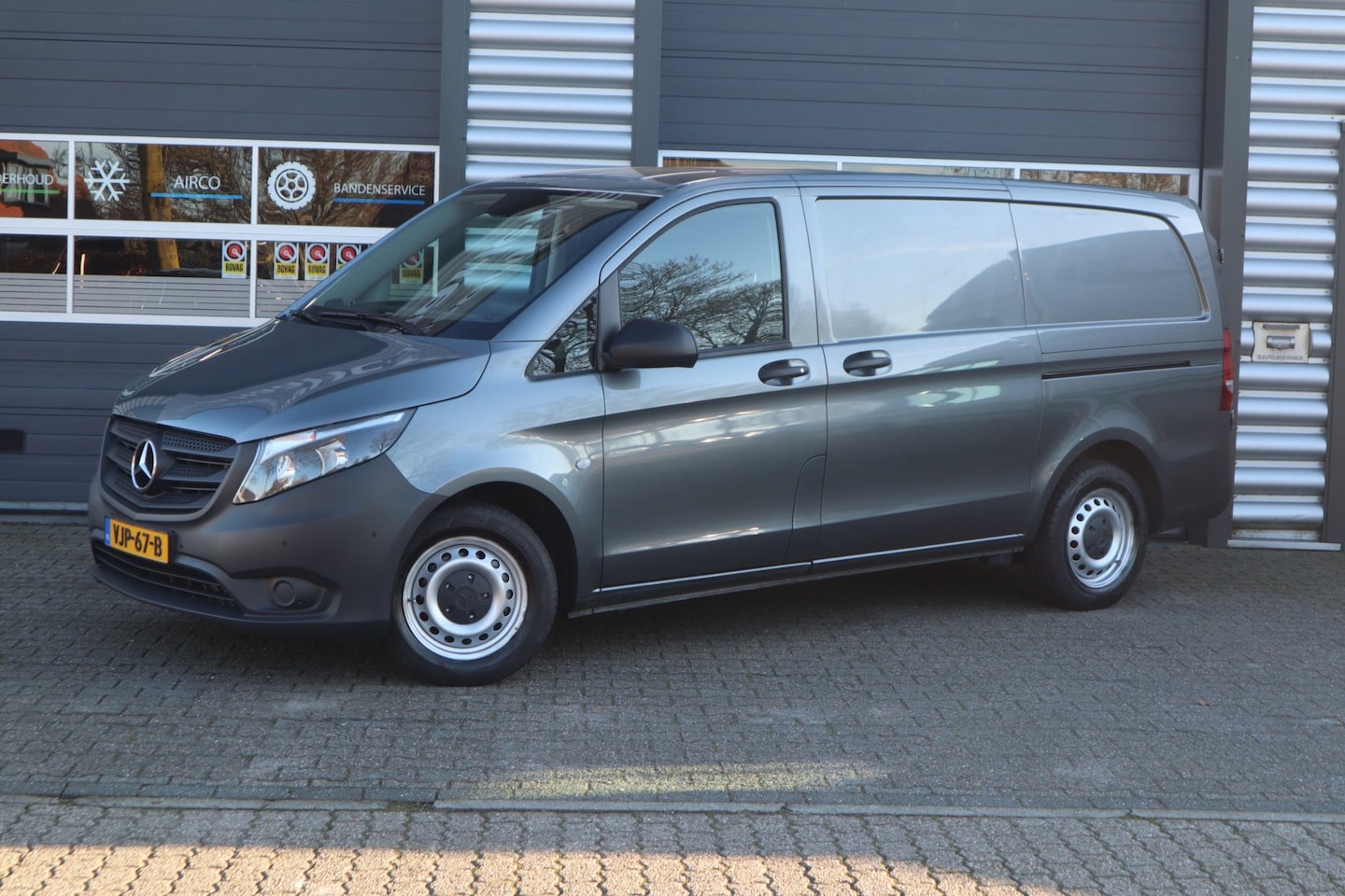 Mercedes-Benz Vito - 114 CDI Lang | 2 schuifdeuren | - AutoWereld.nl