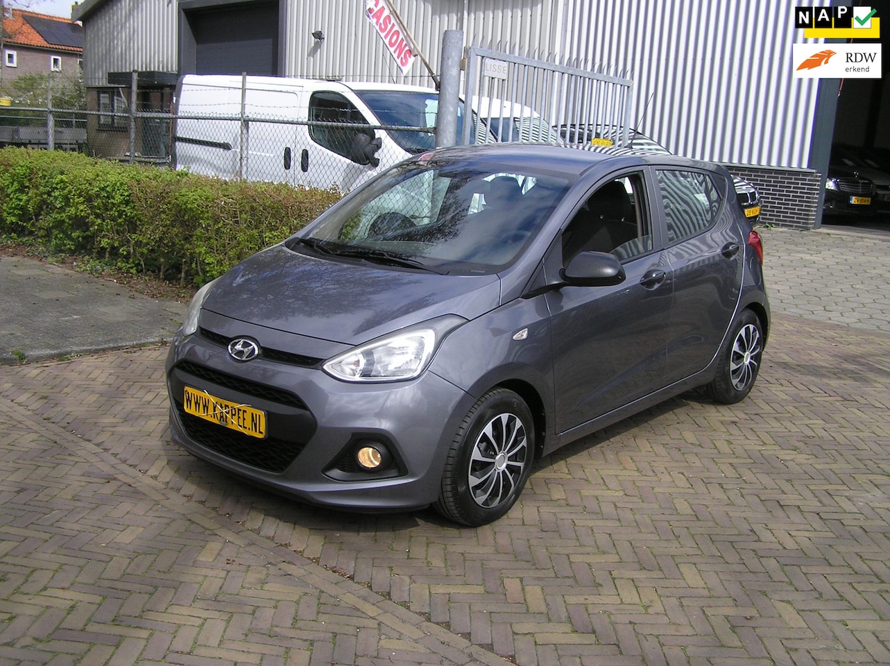 Hyundai i10 - 1.0i i-Motion nap pas airco nieuwe apk - AutoWereld.nl