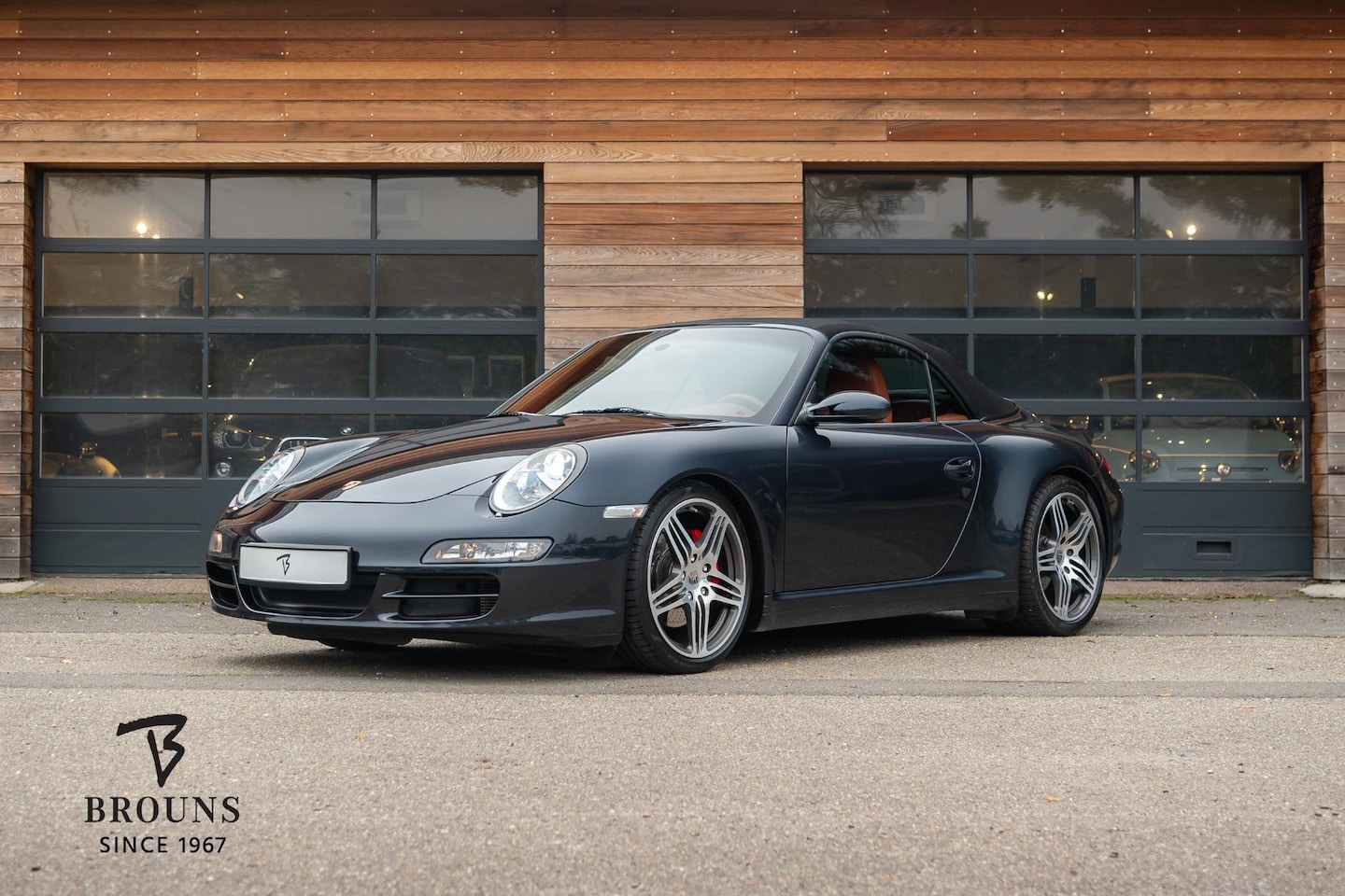 Porsche 911 Cabrio - 3.8 Carrera 4S 355pk | 1e eig. | PASM | BOSE | Handgeschakeld - AutoWereld.nl