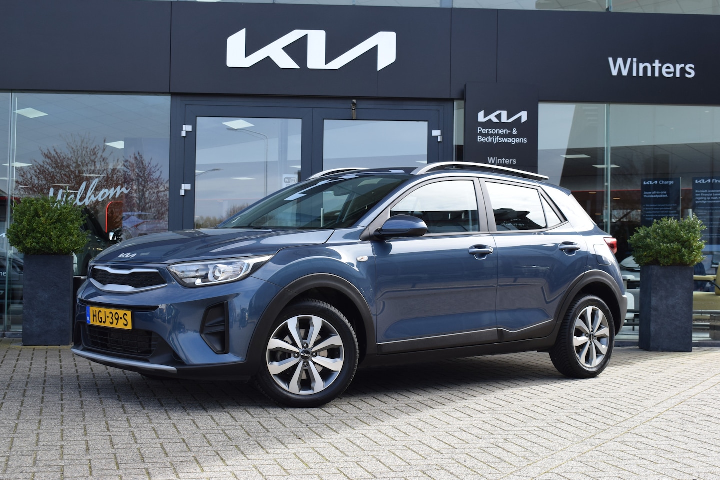 Kia Stonic - 1.0 T-GDi MHEV DynamicLine | Airco | Sensoren | Bluetooth | Tot 10Jr. Kia-Garantie | - AutoWereld.nl