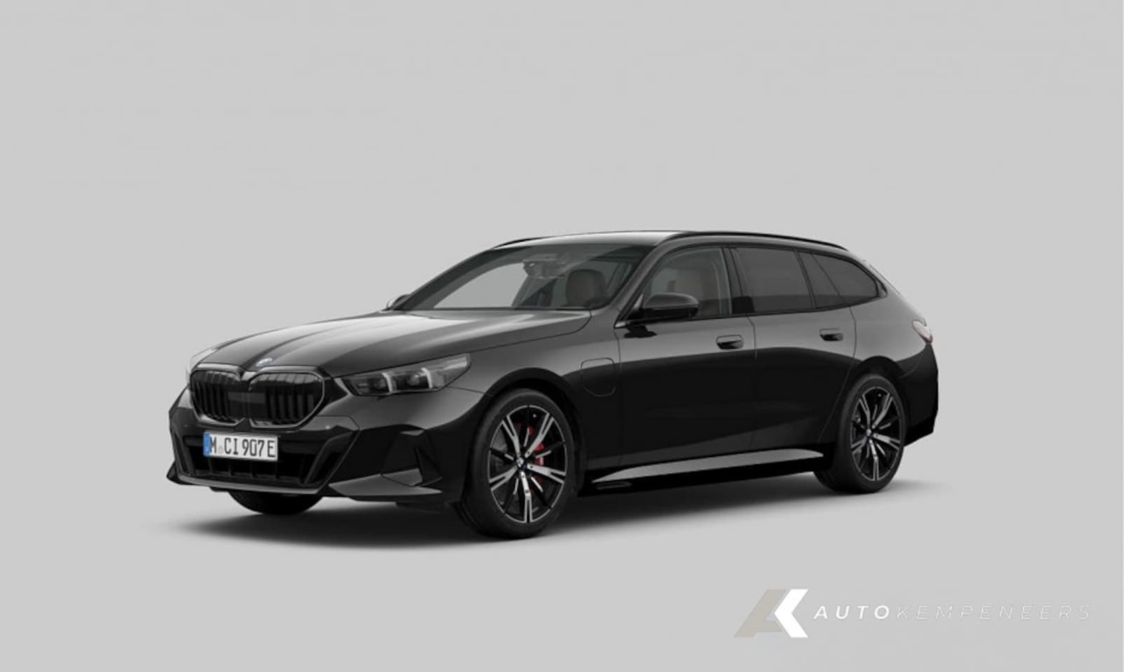 BMW 5-serie Touring - 550e xDrive M Sport Pro | Panorama | Harman/Kardon | Driving Ass. Plus | Trekhaak | Adapti - AutoWereld.nl
