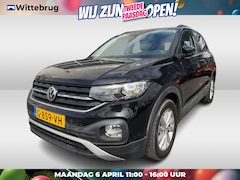 Volkswagen T-Cross - 1.0 TSI Life Executive DSG Automaat Parkeersensoren / Navigatie / Airco / Extra getint gla