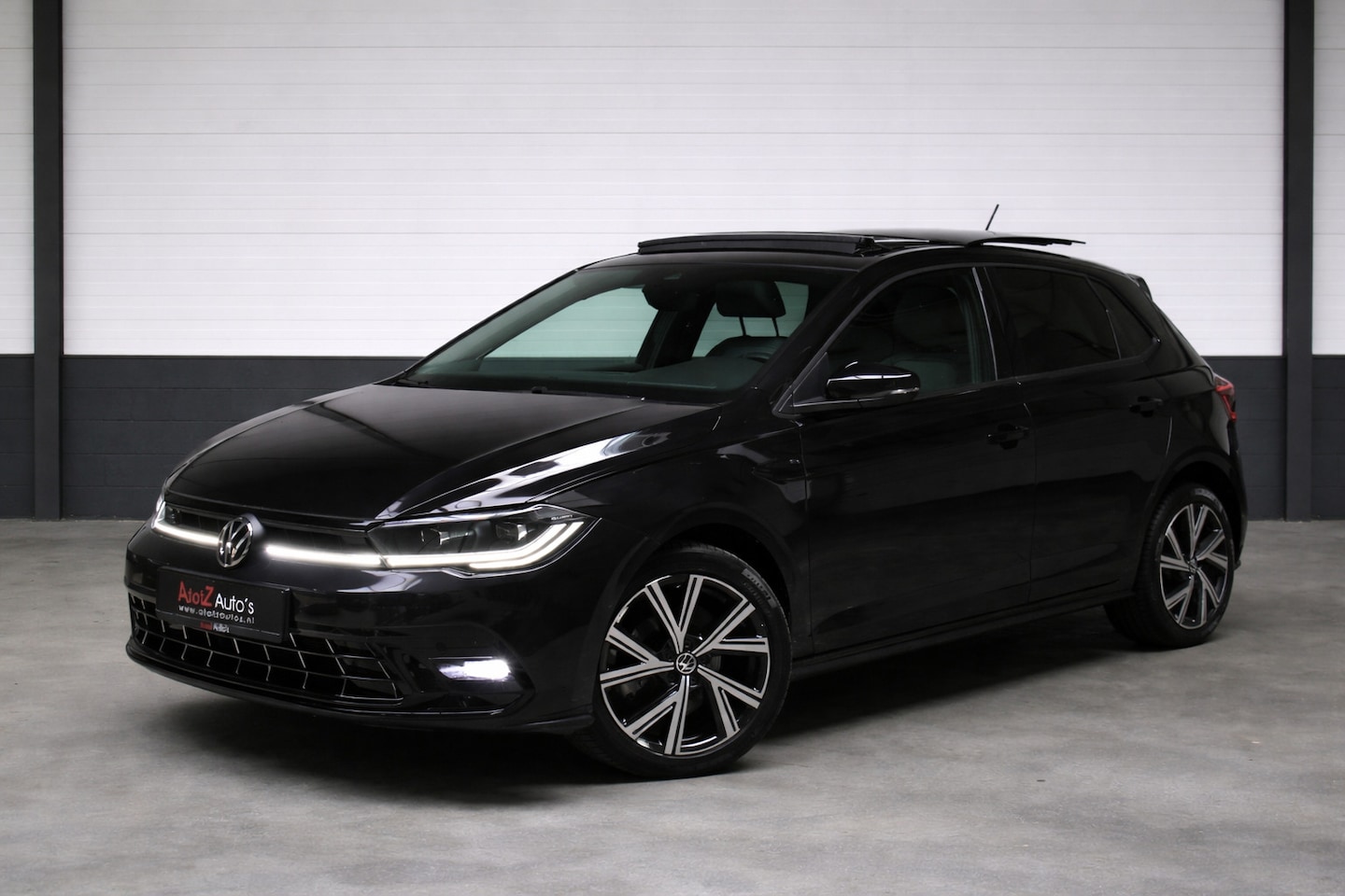 Volkswagen Polo - 1.0 TSI R-Line PANO ACC CARPLAY CAMERA NAVI - AutoWereld.nl